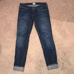 Levi jeans slight curve skinny size 6/28